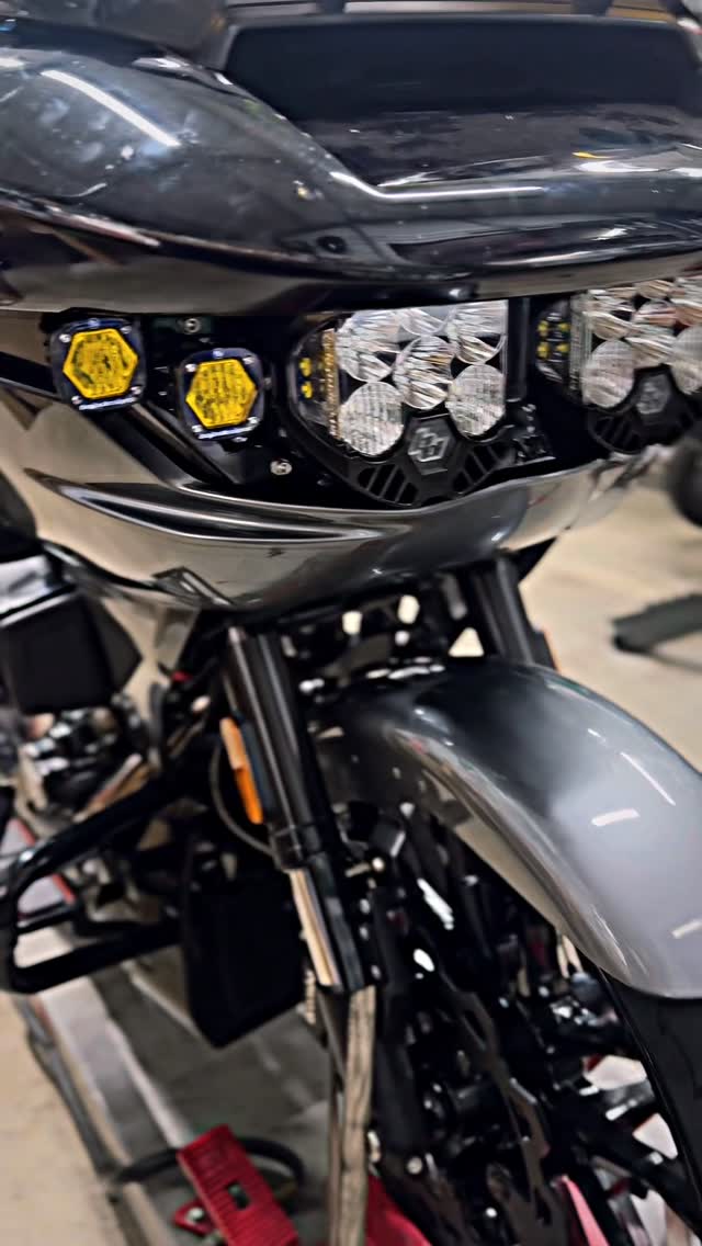 Ward Customs gallery 05-baja-road-glide.jpg